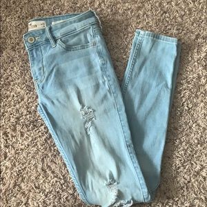 Hollister jeans